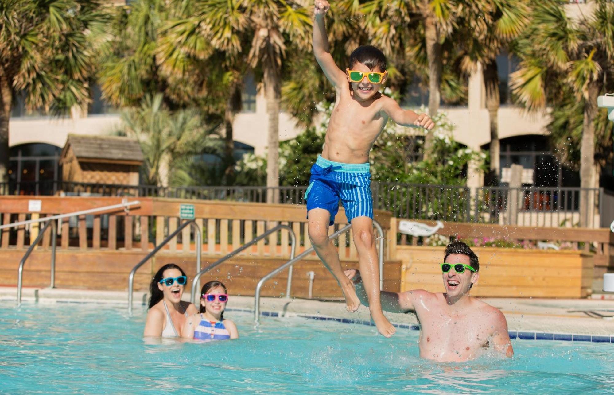 Beach Cove Resort Atlantic Beach Bagian luar foto