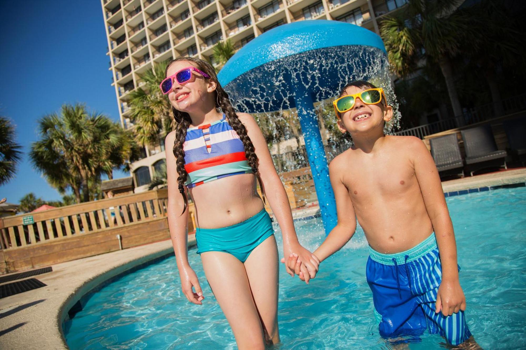Beach Cove Resort Atlantic Beach Bagian luar foto